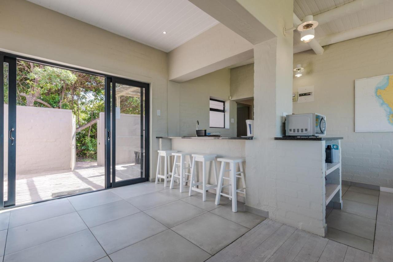 Blue Bay Lodge Saldanha Bay Buitenkant foto
