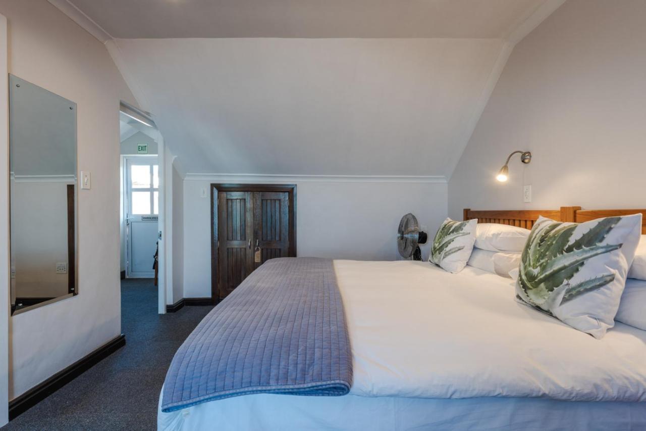 Blue Bay Lodge Saldanha Bay Buitenkant foto