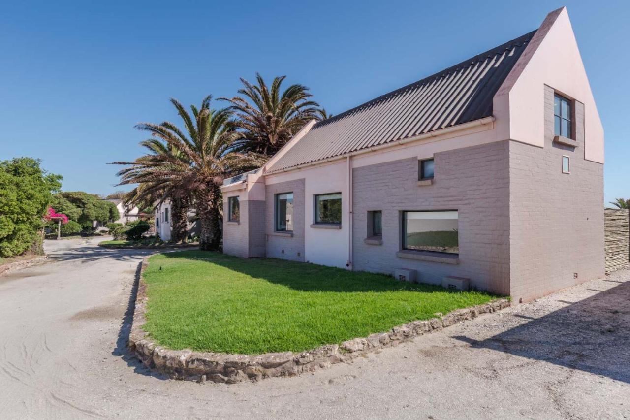 Blue Bay Lodge Saldanha Bay Buitenkant foto