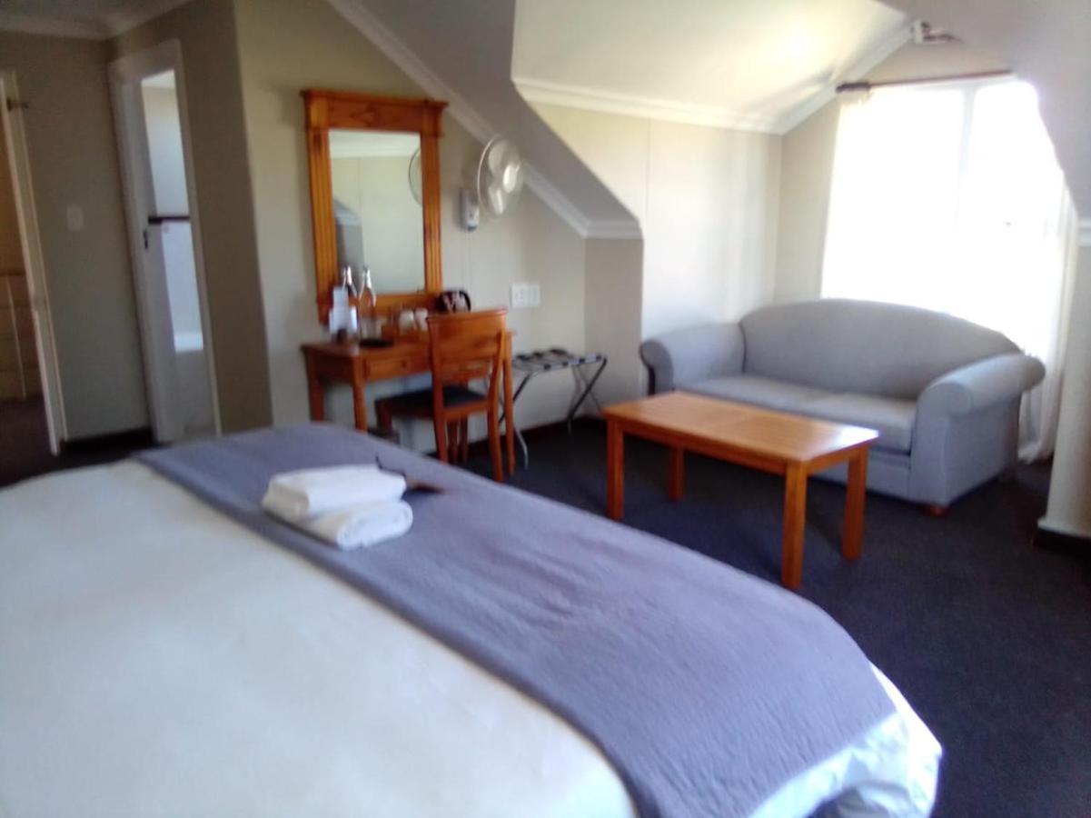 Blue Bay Lodge Saldanha Bay Buitenkant foto
